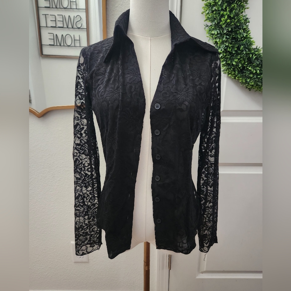 Kenar Black Lace Top